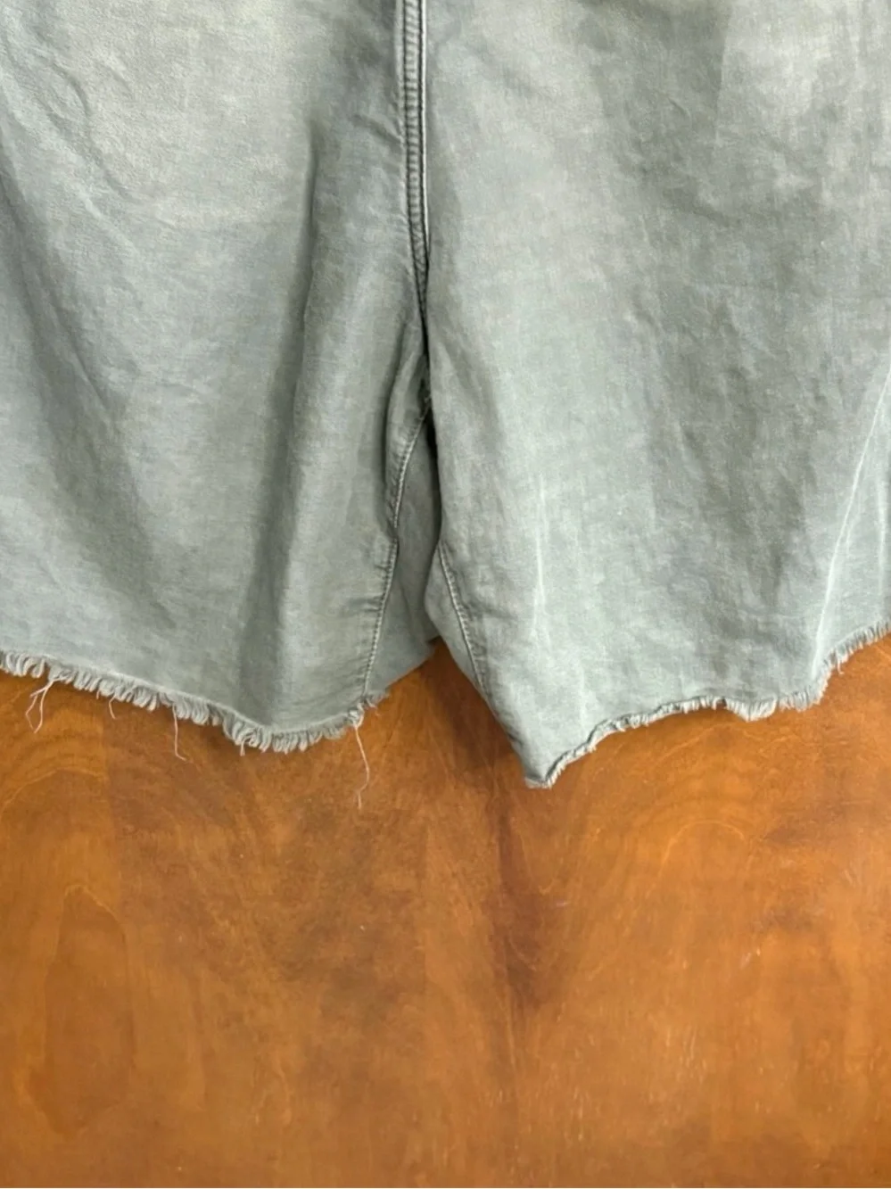 We The Free People Linen Olive Green Utility Harem Shorts Baggy Slouchy 8 Beachy